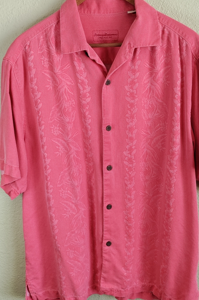 Tommy Bahama - 100%Silk Short Sleeve Button Down